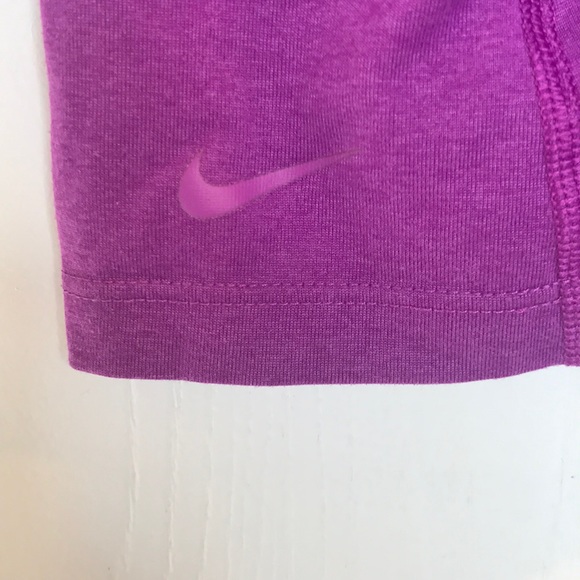 Nike dri fit tank - Picture 3 of 4